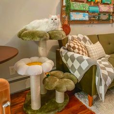 Large Cat Tree, Cat Climbing Tree, Multiple Cats, Cat Climbing Frame, Modern Cat Tree, Cat Towers, Clover Design, Cat Shelves