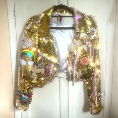 Nathalia Gaviria, Rose Gold, Sequin Jacket. This Timeless Party Piece Will Brighten Any Room Or Mood. Embellished Gold Outerwear For Spring, Gold Embellished Outerwear For Spring, Spring Embellished Gold Outerwear, Gold Sequin Jacket, Star Jacket, Fun Clothes, Rose Gold Sequin, Sequin Jacket, Clothes Style