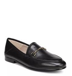 Women's Loraine Loafers | #Loafers | #LoraineLoafers | Loafer Shoes For Men, Loafers Online, Casual Dress Shoes, Men Loafers, Black Loafers, French Fashion, Fashion Essentials, Loafers For Women, Leather Loafers