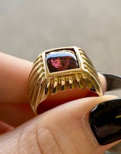 This classic, vintage style signet adds a "KAPOW" and "POP!" to any daily stack! The hues of this raspberry tourmaline shift and glow with the light providing a depth of magentas, purples, pinks, and merlots. This solid 14k gem is a size 7 but can be resized. Classic Vintage Style, Signet Rings, Jewelry Inspo, Classic Vintage, Austin Tx, Signet Ring, Tourmaline, Raspberry, Austin