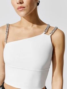 Chain Tops, Chain Strap Top, Chain Top, Knit Pencil Skirt, Activewear Brands, Activewear Fashion, Looks Chic, Mode Inspiration, Sports Bras