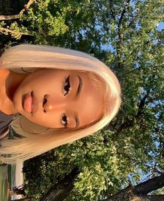 Black Princess Makeup, No Make Up Make Up Look, Strawberry Blonde Hair, Ombre Wigs, Lace Hair, Blonde Bobs, Blonde Wig, Baddie Hairstyles, Blonde Ombre