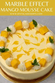 Stunning Mango mousse cake for summer Cupcake Frosting Ideas, Cake For Summer, Dessert Favorites, Mousse Cake Decoration, Cheesecake Decoration, Mango Mousse Cake, Mango Recipe, Frosting Ideas