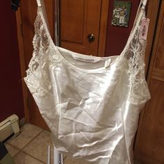 Victoria’s Secret Satin Cami With Lace Trim Design. The Cami Is A Little Cropped Depending On Torso Length.