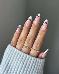 Christmas Nails Ideas, Festive Christmas Nails, Christmas Nail Ideas, Holiday Nails Winter, Festive Nail Designs, Winter Designs, Festive Nail Art, Plaid Nails, Cute Christmas Nails