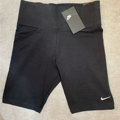 Nike Cotton Tight Fit Biker Shorts. Size Medium. Nike Biker Shorts, Shorts Nike, Nike Shorts, Biker Shorts, Bike Shorts, Nike Black, Black Nikes, Nike Women, Tights