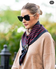 Hermes Scarf Outfit, Silk Scarf Outfit, Hermes Silk Scarf, Scarf Ideas, Silk Scarf Style, Olivia Palermo Style, Hermes Silk, Scarf Tie