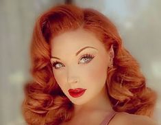 Old Hollywood Red Hair, Easy Rockabilly Hairstyles, 50s Pin Up Hair, Pinup Palmer, Dyed Redhead, Short Vintage Hairstyles, Siren Face, Hollywood Wedding Hair, Vintage Red Hair