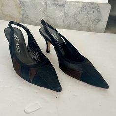 This Is A New Pair Of Lerre Slingback Heels For Women With A Pointed Toe Shape And Peep Toe Style And Mid Heel. The Shoes Are Made Of Black Cowhide Or Calf Hair. The Lining And Insole Are Made Of Leather, While The Outsole Is Made Of Suede. The Strap Has Some Band Stretch. Vero Cuoio Leather Hand Made In Italy. Brown Pointed Toe Slingback Pumps For Evening, Chic Brown Slingback Pumps With Leather Lining, Designer Brown Slingback Pumps For Evening, Formal Brown Slingback Pumps With Leather Lining, Luxury Brown Slingback Pumps For Evening, Designer Black Slingback Pumps With Leather Sole, Luxury Brown Slingback Pumps For Party, Brown Pointed Toe Slingback Pumps, Fitted Brown Slingback Pumps With Pointed Toe