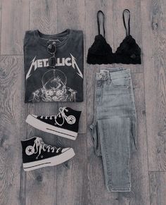 Y'alternative Aesthetic, Womens Rocker Fashion, Third Eye Blind Concert Outfit, Egirl Aesthetic Outfits For School, Skin Details, Photo Couple, Alternative Outfits, Really Cute Outfits