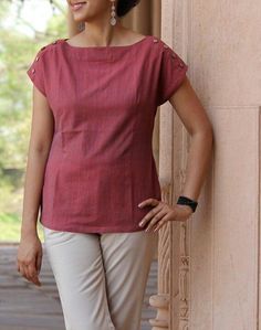 Simple Tops For Women Cotton, Ikkat Tops For Jeans, Short Tops With Jeans Indian, Cotton Tops Designs For Jeans, Tunics Design, Jins Top, Cotton Tops For Jeans, Short Top Designs, Bright Tops