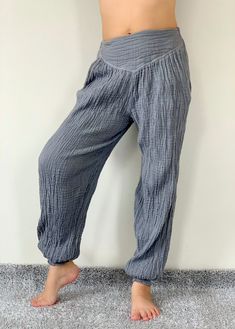 "Cotton Guaze Yoga Pants Super Soft. Elastic waist pants..Very comfy Pants and so beautiful - Free-size: Will fit woman - Condition: Brand new without tags. Material : 100% Cotton - Made in Thailand Approx. Measurement: Waist: 26\" - 33\" Hip: up to 56\" Inseam: 25\" Length: 38\" Angle : 8\"- 16\"" Non-stretch Cotton Harem Pants For Summer, Bohemian Full-length Relaxed Fit Yoga Pants, Full-length Harem Pants With Elastic Waistband For Loungewear, Cotton Non-stretch Harem Yoga Pants, Summer Full-length Harem Pants For Yoga, Bohemian Clothes Women, Fit Woman, Maxi Pants, Cotton Gauze Fabric