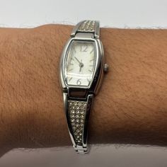 Vintage Silver Watch. Fully Functional With Brand New Batteries. Fits 7 - 7 1/2 In Wrist Q5 Vintage Silver Watch, Watches Silver, Jewelry Y2k, Women's Watch, Watch Collection, Silver Watch, Luxury Watches, Vintage Silver, Fashion Watches