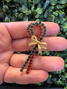 This listing is for a Beautiful pin.  See my other listings for more jewelry.  I will combine shipping. Christmas Candy Cane, Gold Christmas, Red Green, Candy Cane, Brooch Pin, Pins, Favorite Jewelry, Gold Tones, Vintage Jewelry