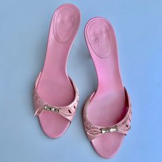 Size 37c / Us 6.5- 7 Height: 8cm Vintage Designer Shoes, Pr Boxes, Channel Shoes, Luxury Heels, Gucci Pink, Funky Shoes, Gucci Bamboo, Shoes Vintage