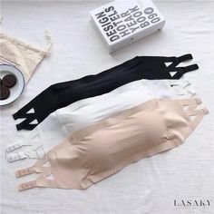 Lasaky - Seamless Bras - Invisible Chest Binder with Pad and Back Clasp Closure - Base Layer Undergarment Tube Bra, Silk Bra, Mode Chanel, Invisible Bra, Strapless Bustier, Seamless Top, Bandeau Bra, Bustiers, Amelie