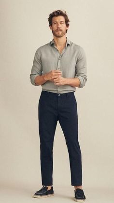 Dark Blue Pants, Mens Smart Casual Outfits, Mens Business Casual Outfits, Minimalist Fashion Men, Formal Men Outfit, Classy Outfits Men, Mens Casual Outfits Summer, Men Fashion Casual Shirts, Smart Casual Men