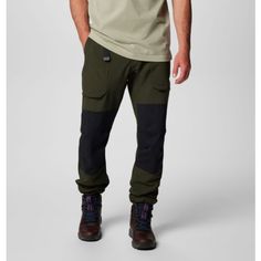 Roam tougher. These rugged utility pants are built to withstand rain and stains with ease, provide UPF 50 sun protection, and deliver peak durability with abrasion-resistant overlays at the knees. Durable Utility Cargo Pants For Hiking, Durable Utility Cargo Pants For Outdoor Activities, Functional Khaki Cargo Pants, Green Cargo Pants For Outdoor Work, Practical Khaki Cargo Pants For Outdoor, Khaki Bottoms With Functional Pockets For Outdoor Work, Durable Black Bottoms For Outdoor, Functional Nylon Bottoms For Outdoor Work, Nylon Cargo Pants With Functional Pockets For Outdoor Work