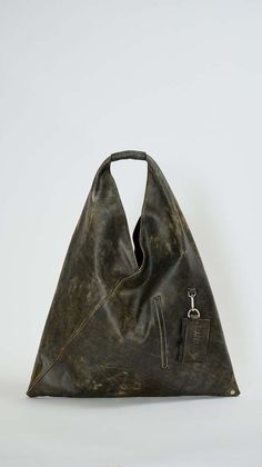 Japanese Handbag, Black Leather Tote Bag, Mm6 Maison Margiela, Distressed Leather, Large Tote Bag, Mode Inspiration, Black Tote Bag, Womens Tote, Black Handbags