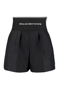 100% Cotton, 17% Nylon, 83% Cotton, 28% Elastane, 72% Polyester Alexander Wang Shorts, Women In Black, Shorts For Women, Mens Fall, Pleated Shorts, Street Chic, Emilio Pucci, Denim Pant, Denim Top