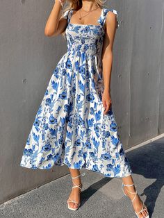 فستان زهري, Beach Outfit For Women, Womens Long Dresses, Boho Summer Dresses, Blue And White Dress, Boho Floral Dress, Printed Long Dresses, Slim Dresses, Flowy Dress