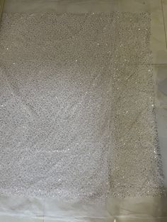 We offer a variety of fashion handmade fabric，those are widely use for wedding dress，garment and fashion cloth. we sell it by yard，our minimum order is 1 yards，and we always package it 15 yards for one roll，the width is 125cm/48inch Material ： sequins ,peals ,mesh ，Rayon,polyester. Symmetrical embroidery floral pattern, with lovely flowers in the middle, scalloped border. You can also cut and use separately. Perfect for dress, tops, wedding veil. You can split the piece up and have one scalloped Bling Wedding Dress, Scalloped Border, Wedding Dress Lace, Dress Tops, Bling Wedding, Embroidery Floral, Red Sequin, Beaded Trim, Handmade Fabric