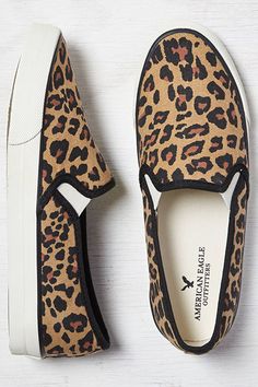 30 Under-$50 Fall Shoes For Every Occasion #refinery29 http://www.refinery29.com/affordable-fall-shoes#slide9 Cheap Heels, Shoes Illustration, Shoes Teen, Vintage Sneakers, Latest Shoe Trends, Balenciaga Shoes, Cheap Shoes, Fall Shoes