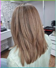 Amazon.com / Beauty / Short Bob Hairstyles Low Maintenance Straight Haircut, Teen Haircuts, Medium Long Haircuts, Thick Wavy Hair, Low Maintenance Haircut, Straight Hair Cuts, Beach Wave Hair, Easy Hairstyles For Medium Hair, Type 4 Hair