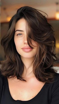 medium layered haircuts - Women Haircuts Chin Length Layers Medium Hair, Hair For Oval Face Shape Medium, Short Layered Haircuts For Wavy Hair, Low Density Haircut, Hair Cuts For Thick Hair Medium Layered, Layered Haircut Wavy Hair, Collarbone Length Hair With Layers Wavy, Medium Brown Wavy Hair Layers, It Girl Haircut