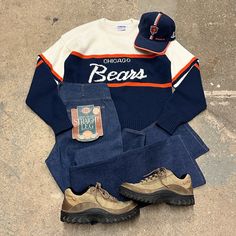 Vintage Chicago Bears Outfit Game Day Outfits Nfl Fashion, Vintage Chicago Bears, Silly Clothes, Modern Streetwear, Bear Outfits, Day Outfits, Football Outfits, Gameday Outfit, Outfit Inspo Fall