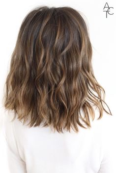 Mid Length Brown Balayage, Balyage Brown Mid Length, Light Brown Mid Length Hair, Mid Length Hair Balayage, Mid Length Balayage, Mid Length Balayage Hair Brunettes, Balayage Mid Length, Mid Length Brunette Hair, Brown Mid Length Hair