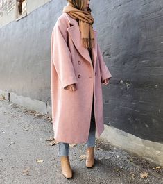 Long Pink Coat Outfit, Pastel Pink Coat Outfits, Pink Trench Coat Outfit, Pink Long Coat For Winter, Pink Long Coat For Cold Weather, Pink Winter Coat Long, Chic Pink Wool Coat, Pastel Pink Coat, Long Pink Coat