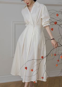 Chic White A-line Linen Dress, White Short Sleeve Shirt Dress For Brunch, Elegant Solid Color Shirt Dress For Beach, Elegant Solid Shirt Dress For Beach, White Chic Shirt Dress For Summer, Chic White Shirt Dress For Summer, Chic White Summer Shirt Dress, White Short Sleeve Shirt Dress For Spring, Feminine White Shirt Dress For Daywear