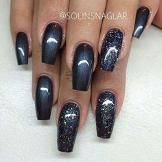 Hand Jive, Nagellack Trends, Her Nails, Gray Nails, Winter Inspired, Dark Nails, Silver Nails