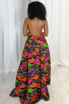 Get ready to slay this summer, ladies! Say hello to your new go-to outfit: the Backless Island Maxi Dress 💃🏾✨ Backless Maxi Dresses Summer, Backless Ankara Dress, Chitenge Dresses, Honeymoon Dresses, African Maxi Dress Ankara, African Print Maxi Dress, Ankara Dress Designs, Backless Gown, Best African Dresses