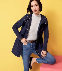 Shop LOFT for stylish women’s clothing. You’ll love our irresistible Modern Anorak - shop LOFT.com today! Cold Weather Outfits, Trendy Shirts, Coats Jackets Women, Sleek Look, Outerwear Women, Stylish Women, Effortless Style, Blazer Jacket, Coats For Women