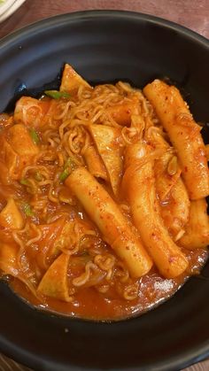 Tteokbokki Ramen And Rice Cakes, Ramen With Rice Cake, Halal Korean Food, Korean Summer Food, Korean Noodles Aesthetic, Korean Ramen Aesthetic, Rice Cakes Korean, Spicy Korean Food, Korea Street Food