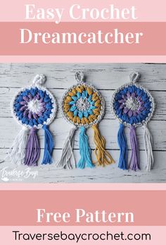 three crochet dream catchers with the text easy crochet dream catcher free pattern