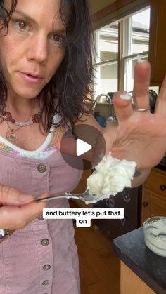 Melanie Sandford on Instagram: "This whipped body butter is amazing! It’s great for crepey skin, spider veins, varicose, veins, cellulite, stretch, marks, age spots, etc…It’s all natural and here’s the recipe: 2 tablespoons of Shea, butter unrefined 2 tablespoons# of raw cocoa butter, 4 tablespoons of cold pressed hexane, free castor oil, three droppers of vitamin E. Melt that down in a saucepan of boiling water in a glass bowl. Add your favorite essential oil I added lemongrass and lavender from @@GuruNanda LLC to make it a lotion that is also a natural bug repellent. Put it in the refrigerator or freezer and then when you take it out, you want to use an electric hand mixer to whip it until all the lumps are out and it’s completely creamy then transfer it into your jar and you have the mo Total Body Workout Routine, Raw Cocoa Butter, Bath Scrub, Electric Hand Mixer, Natural Bug Repellent, Diy Lotion, Crepey Skin, Bug Repellent