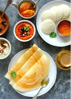 Dosa Chutney Recipe, Rava Recipes, Rava Dosa Recipe, Dosa Chutney, Rava Dosa, Dosa Recipe, Coconut Chutney, Coriander Leaves