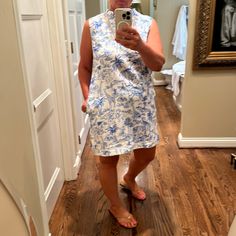 Fun Casual Tunic Dress In Pretty Blue Toile Print, New Without Tags Casual Tunic Dress, Toile Print, Blue Toile, Casual Tunics, Tunic Dress, Tory Burch, Colorful Dresses, Color Blue, Womens Sizes