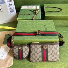 ADC Fashion - GCI Bags - 895 A+ Excellent Quality; Contact us if you've any questions in your mind. Luxury Trendy Box Bag, Luxury Functional Bags With Logo Patch, Trendy Luxury Gucci Bag, Luxury Bags With Logo Patch, Re L, Utility Belt, Gucci Bags, Bag Sale, Gucci Bag