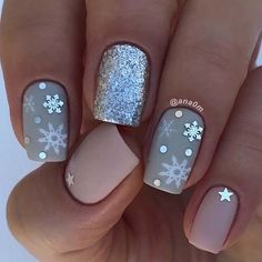 Holiday Nails Christmas, Unghie Nail Art, Tree Nails, Cute Christmas Nails, Holiday Nail Art, Snowflake Nails, Super Nails, Blue Nail