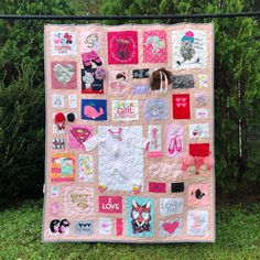 a quilt made to look like it has many different pictures on it