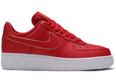 Dunk Collection, Nike For Women, Nike Court Vision Low, Womens Red Shoes, Sneaker Nike, Nike Shoes Air Force, Sneaker Lovers, Nike Air Force 1 07