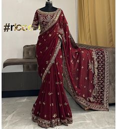 Vintage Indian Fashion, Fashionable Saree Blouse Designs, Fancy Sarees Party Wear, Pakistani Wedding Outfits, Design Fails, Bridal Dress Fashion, Elegant Dresses Classy, Simple Pakistani Dresses