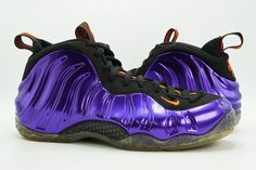 BRAND: NIKE FOAMPOSITE PHOENIX SUNS CONDITION: USED NO ORIGINAL BOX COLOR: PURPLE ORANGE BLACK SIZE: 10 NOTE:    THE PICTURE IS THE ACTUAL SHOE! SHIPPING: DOUBLE BOXED WITH USPS PRIORITY WITH TRACKING! ALL SALES ARE FINAL! ALL ITEM ARE AUTHENTIC! PLEASE LEAVE FEEDBACK WHEN ITEM IS RECEIVED Purple And Orange Shoes, Luxury Orange Basketball Shoes For Streetwear, Purple Synthetic Basketball Shoes, Orange Mid-top Basketball Shoes For Streetwear, Orange Low-top Cushioned Basketball Shoes, Nike Foamposite, Foam Posites, Phoenix Suns, Orange Black