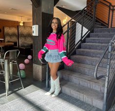 D9 Sorority Outfits, First Day Out Aka, Alpha Kappa Alpha Sorority Outfits, J15 Aka Alpha Kappa Alpha Outfit, Aka Coming Out Pictures, Aka Homecoming Outfits, Aka First Day Out Outfits, Aka Founders Day Outfit, Aka Sorority Outfits