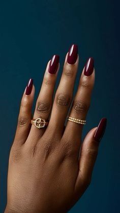 more in telegram Fall Nails Marron, Maroon Nails Black Women, Nail Art In Dark Skin, Medium Length Manicure, Fall Nails Inspo Aesthetic, Red Manicure Black Women, Burgundy Nails On Black Women, Fall Nails Subtle, Nail On Black Women