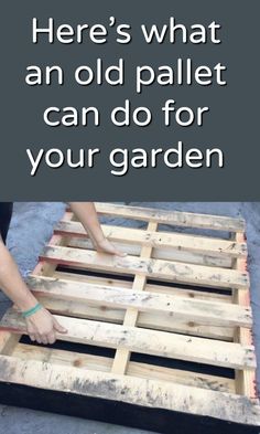 Huge Planters, Gemüseanbau In Kübeln, Pallet Projects Garden, Diy Planter Box, Pallet Planter, Pallet Garden, Pallets Garden, Backyard Diy Projects, In Front Of House